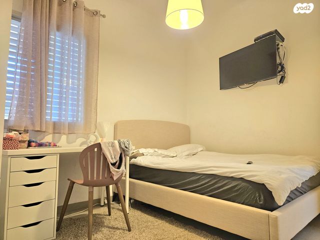 יחידת דיור, אלון 10, מעונה, מעונה