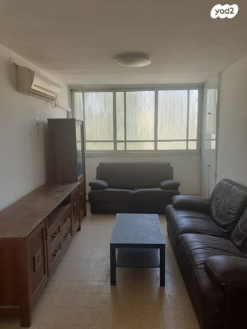 דירה, אוסוולדו ארניה 77, שכונה ד', באר שבע