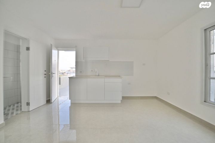 דירה, סלניקין 2, גני אביב, לוד