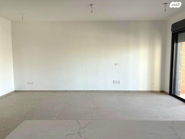 דירה, יצחק ויטנברג 1, פסגת הדר / נווה עוז הירוקה, פתח תקווה