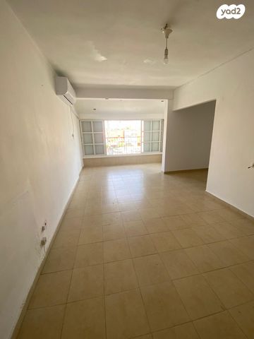 דירה, ברל כצנלסון 1, רמת ורבר, פתח תקווה