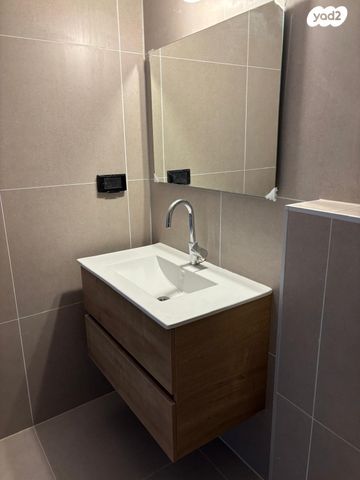 דירה, פרדס משותף 16, מרכז דרום, רעננה