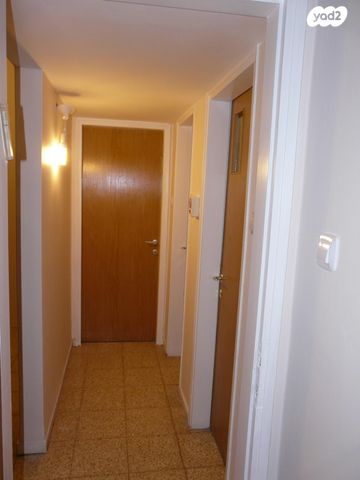 דירה, אריה רובין 17, משמר נוף, לוד