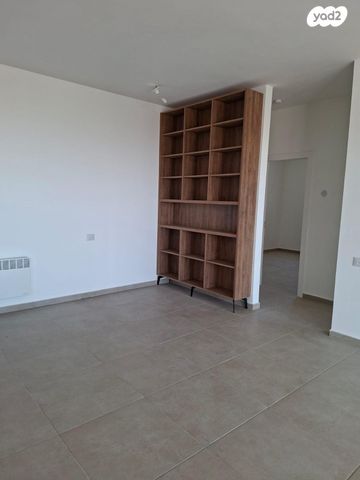 דירה, הרב אברהם זקן 1, מורדות ארנונה, ירושלים