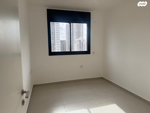 דירה, יער ברעם 8, נופי בן שמן, לוד