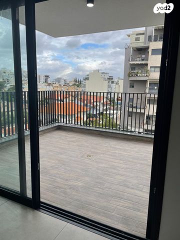 דירה, מנחם רצון 6, מחנה יהודה, פתח תקווה