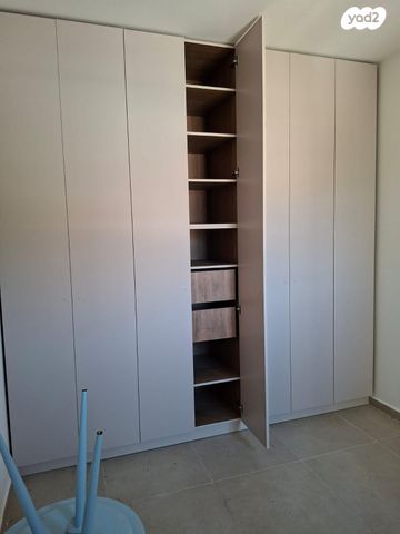 דירה, הרב אברהם זקן 1, מורדות ארנונה, ירושלים