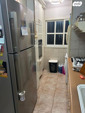 דירה, שדרות העצמאות 10, נאות אשכול, יבנה