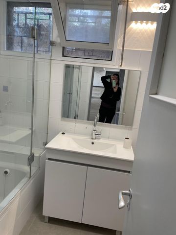 דירת גן, דרך בריכות היער 111, בית זית, בית זית