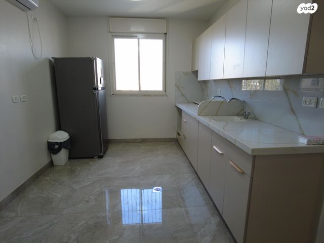 תיירות ונופש, חברת ש"ס 13, מאה שערים, ירושלים