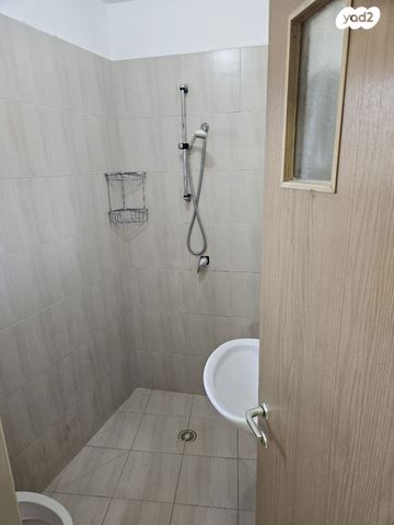 יחידת דיור, התמר 32, שאר העיר, קרית עקרון