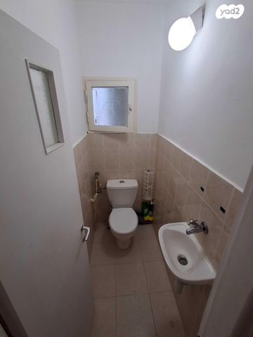 דירה, ארלוזורוב 1, ארלוזורוב, גבעתיים