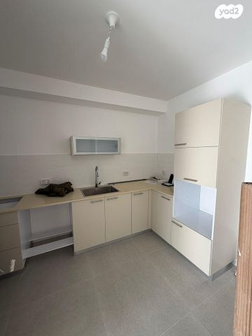 דירה, הגפן 1, כרמי הנדיב, אחוזת רוטנר, קרית מלאכי