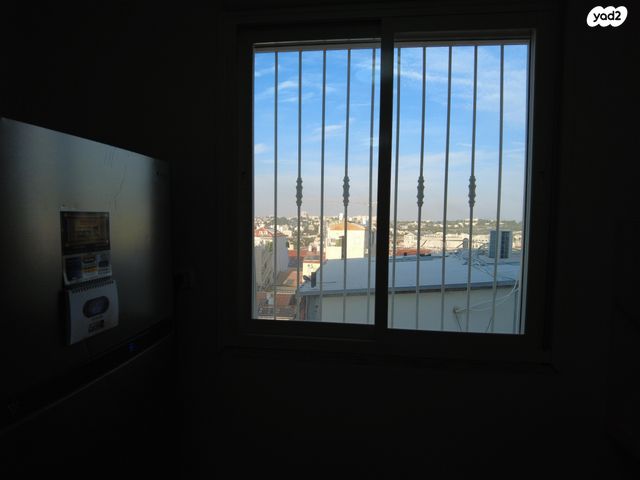 תיירות ונופש, חברת ש"ס 13, מאה שערים, ירושלים