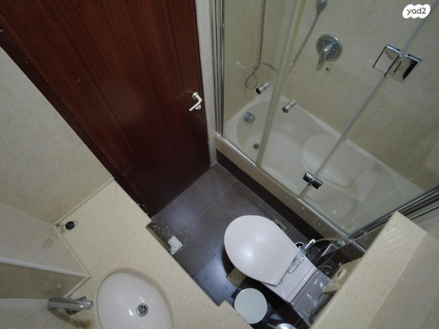 תיירות ונופש, חברת ש"ס 13, מאה שערים, ירושלים