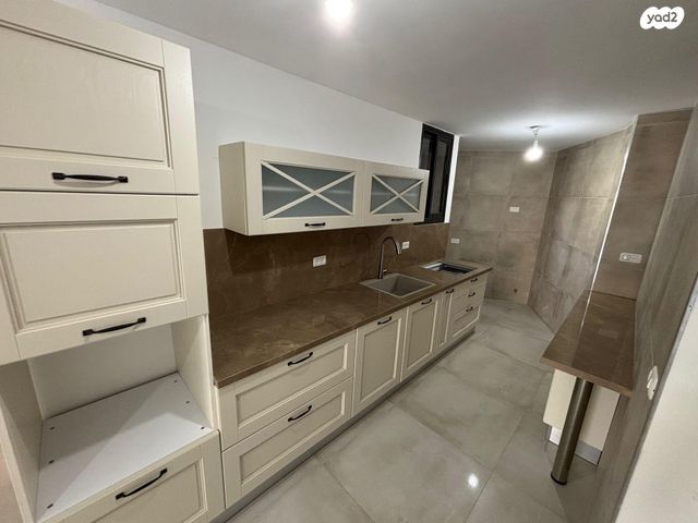 דירה, שלום אש 21, הדר יוסף, תל אביב יפו