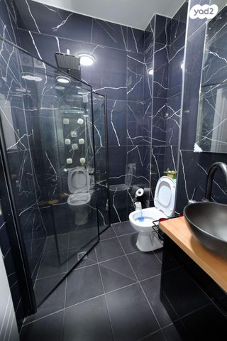 סטודיו/ לופט, אשכולות 80, יפה נוף, מעלות תרשיחא