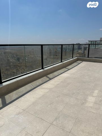 דירה, יחזקאל 10, פסגות אפק, ראש העין