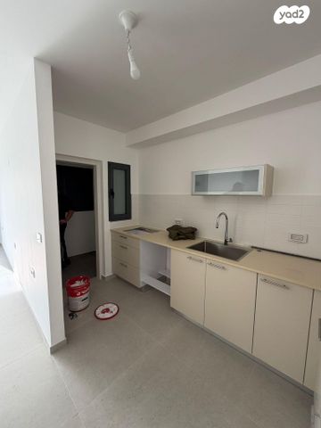 דירה, הגפן 1, כרמי הנדיב, אחוזת רוטנר, קרית מלאכי