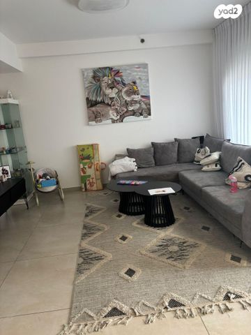 דירה, אהוד מנור 11, נאות אפק, אפקה, קרית ביאליק