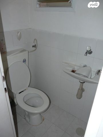 דירה, אריה רובין 17, משמר נוף, לוד