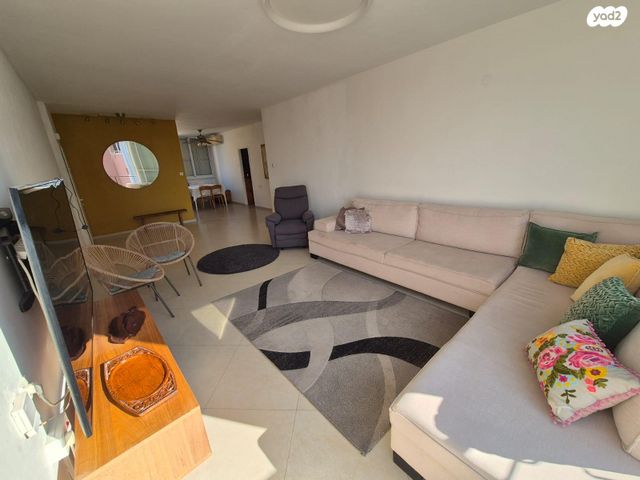 דירה, עולי הגרדום 4, אברמוביץ', ראשון לציון