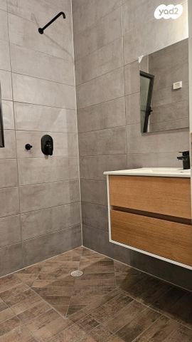 דירה, יונה וולך 7, גרין פארק החדשה, הוד השרון