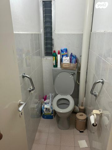 דירה, שדרות העצמאות 10, נאות אשכול, יבנה