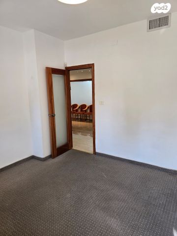 משרדים, החבצלת 12, מרכז העיר, ירושלים