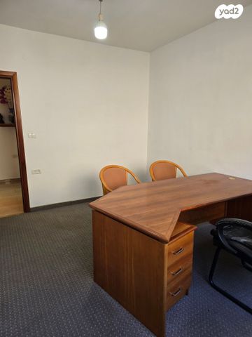 משרדים, החבצלת 12, מרכז העיר, ירושלים