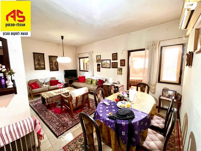 דירה, הצנחנים 7, הרצליה