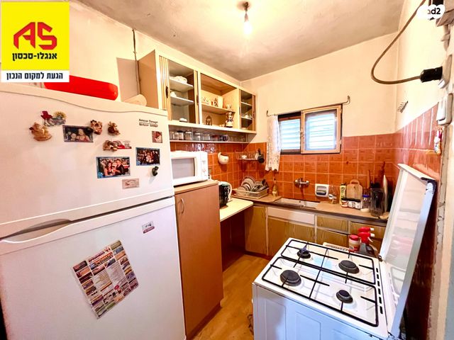 דירה, הצנחנים 7, הרצליה