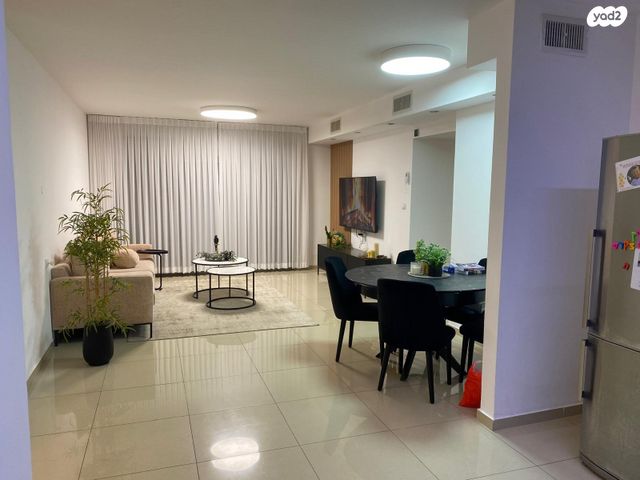 דירה, שדרות קדש 5, ברנע, אשקלון