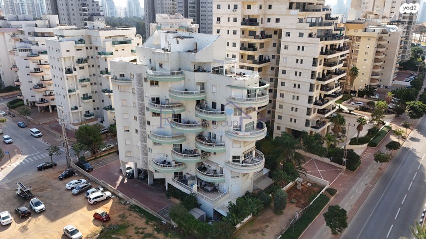 דירה, הבריגדה היהודית 46, גלי הים, נתניה