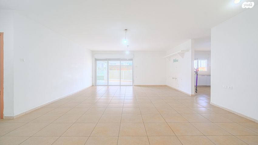 דירת גן, ברנע, אשקלון