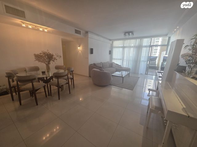 חיל האוויר 5