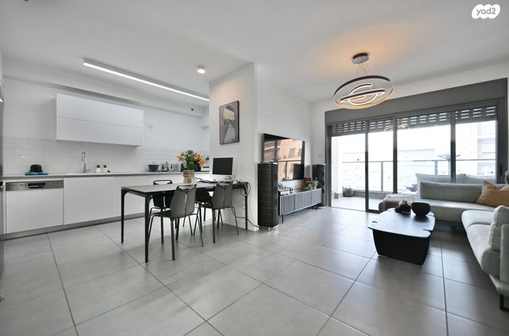 דירה, שולמית אלוני, נחלת יהודה, ראשון לציון