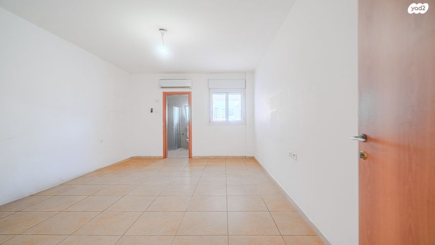 דירת גן, ברנע, אשקלון