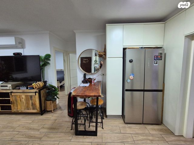 דו משפחתי, שיכון רמז, פרדס חנה כרכור