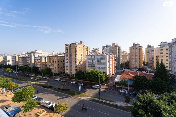 דירה, שדרות בנימין 62, מרכז העיר דרום, נתניה