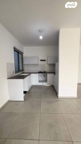 דירה, עיר היין, אשקלון