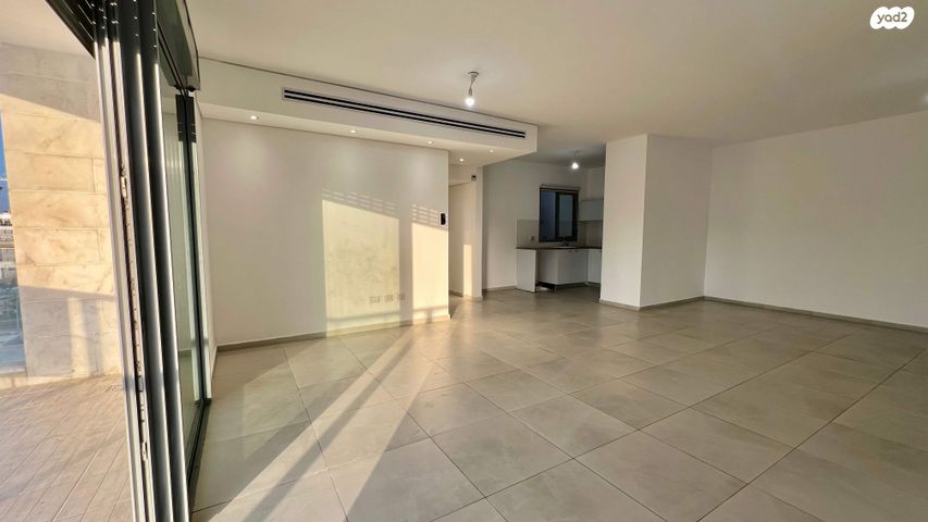 דירה, עיר היין, אשקלון