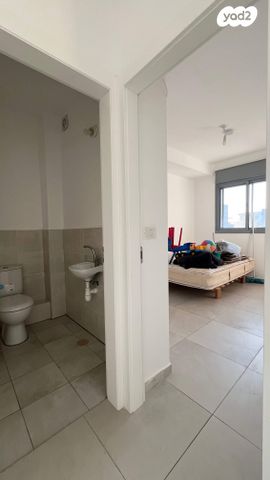 דירה, עיר היין, אשקלון