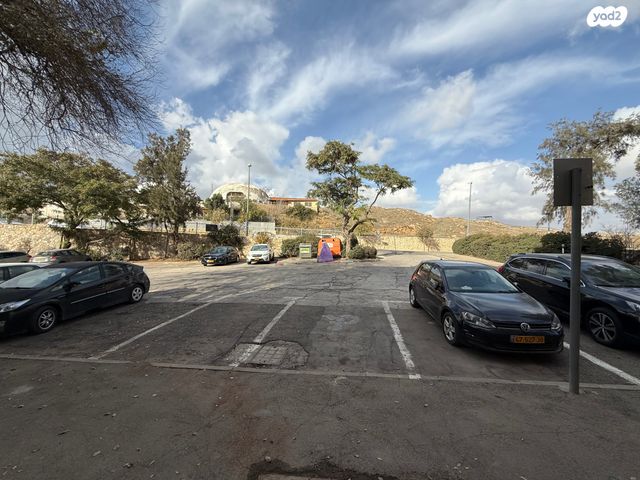 אבשלום חביב 1