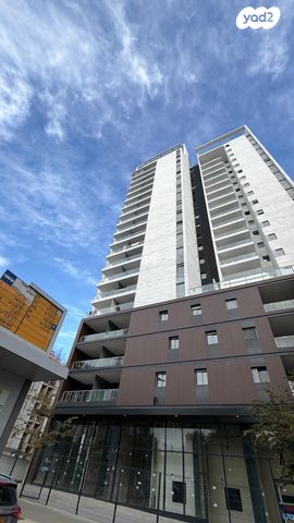 דירה, ש"י עגנון, קרית אונו