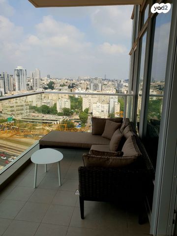 דירה, דרך מנחם בגין, מונטיפיורי, הרכבת, תל אביב יפו