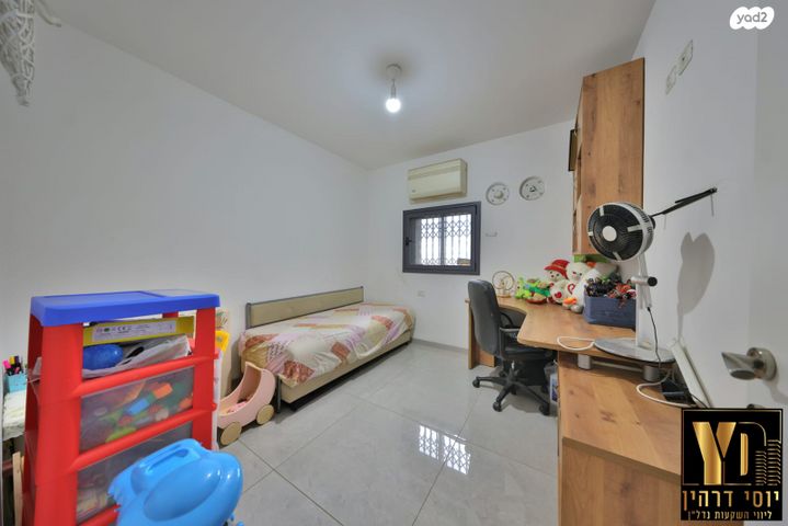 דירה, שדרות המגינים 5, מרכז העיר, קרית אתא