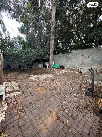 דו משפחתי, סירקין, סירקין, כפר סבא