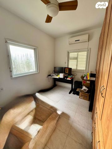 דירה, פאת השולחן, נחלת יצחק, תל אביב יפו