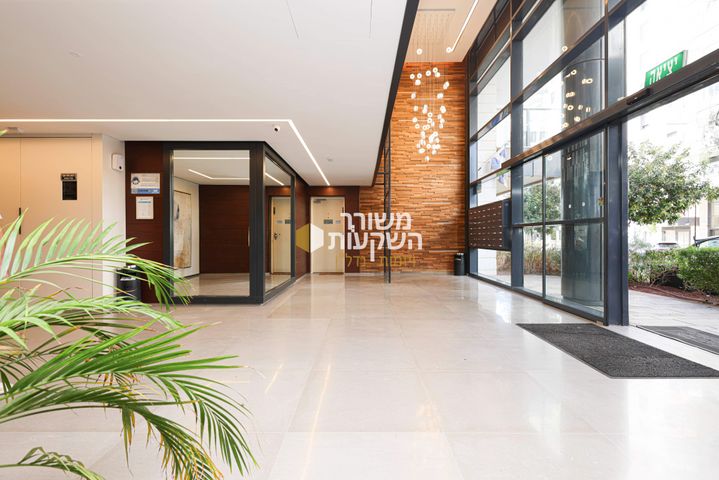 דירה, גליל ים (מתחם הכוכבים), הרצליה